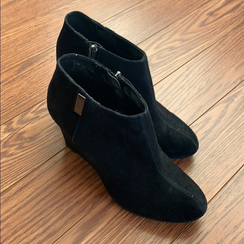 Anne Klein Ankle Boots